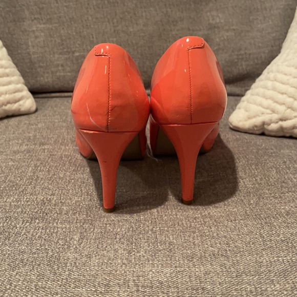 Madden girl coral closed toed heels - Picture 4 of 6